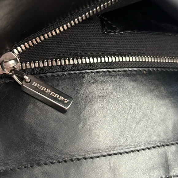 🔹 Burberry Vintage Wool and Leather Plaid Check Tote Bag - Picture 6 of 7